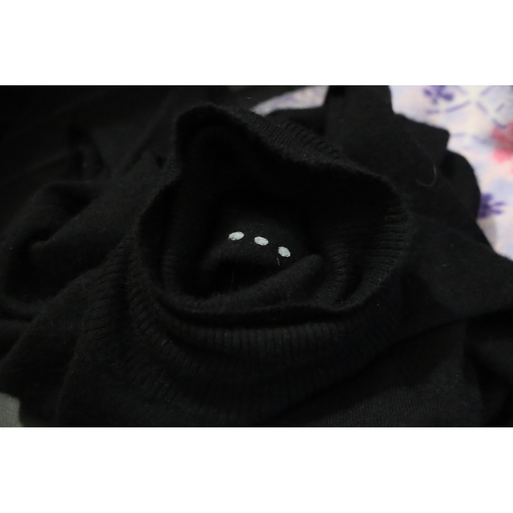 Three Dots Cashmere Black Turtleneck Sweater - Picture 4 of 5
